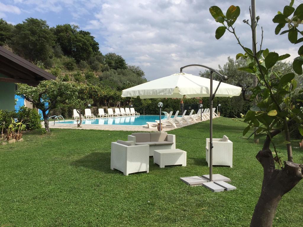 Agriturismo Valle Alcantara Motta Camastra Exterior foto