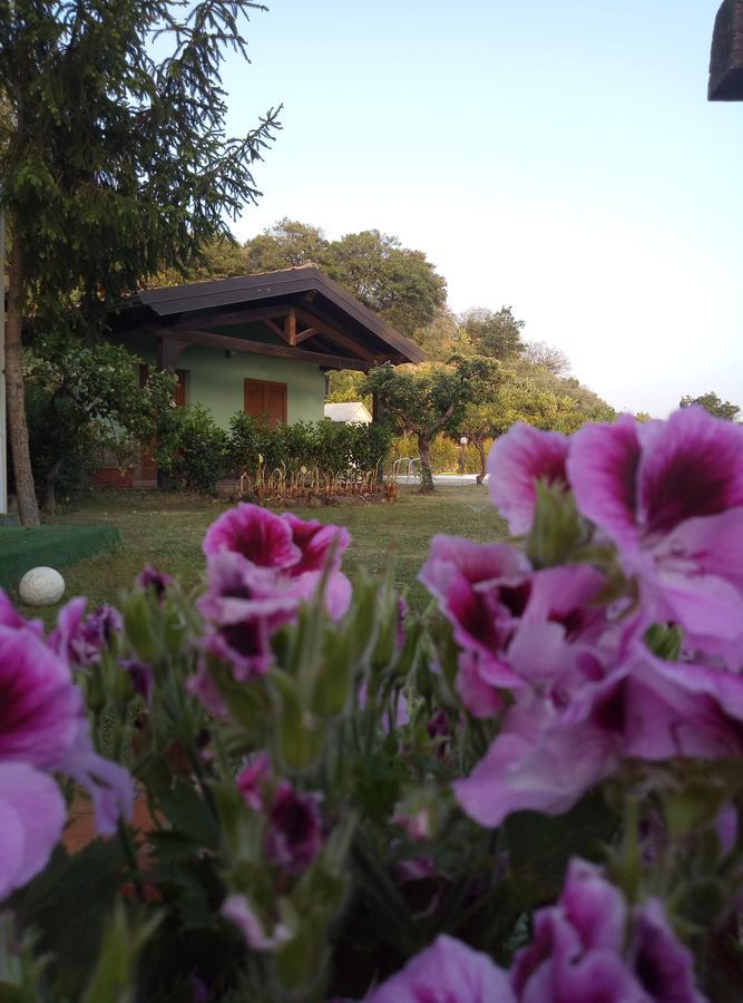 Agriturismo Valle Alcantara Motta Camastra Exterior foto